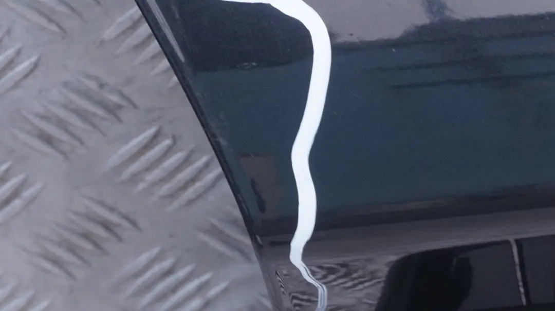 Door Front Right O/S Black Sapphire Metallic - 475 to BMW 1 SERIES 32 E87 E87N with Part number 7191012 BMW 1 SERIES 32 E87 E87N Door Front Right O/S Black Sapphire Metallic - 475 - SKU 7191012-BS32 - Part number 7191012