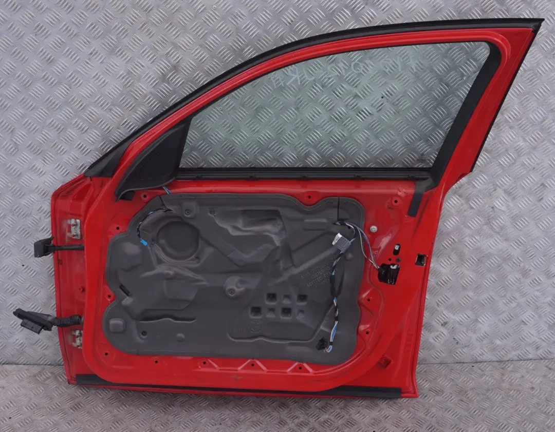 Door Front Right O/S Japanrot Japan Rot Red - 438 to BMW 1 Series 11 E87 E87N with Part number 7191012 BMW 1 Series 11 E87 E87N Door Front Right O/S Japanrot Japan Rot Red - 438 - SKU 7191012-JR11 - Part number 7191012