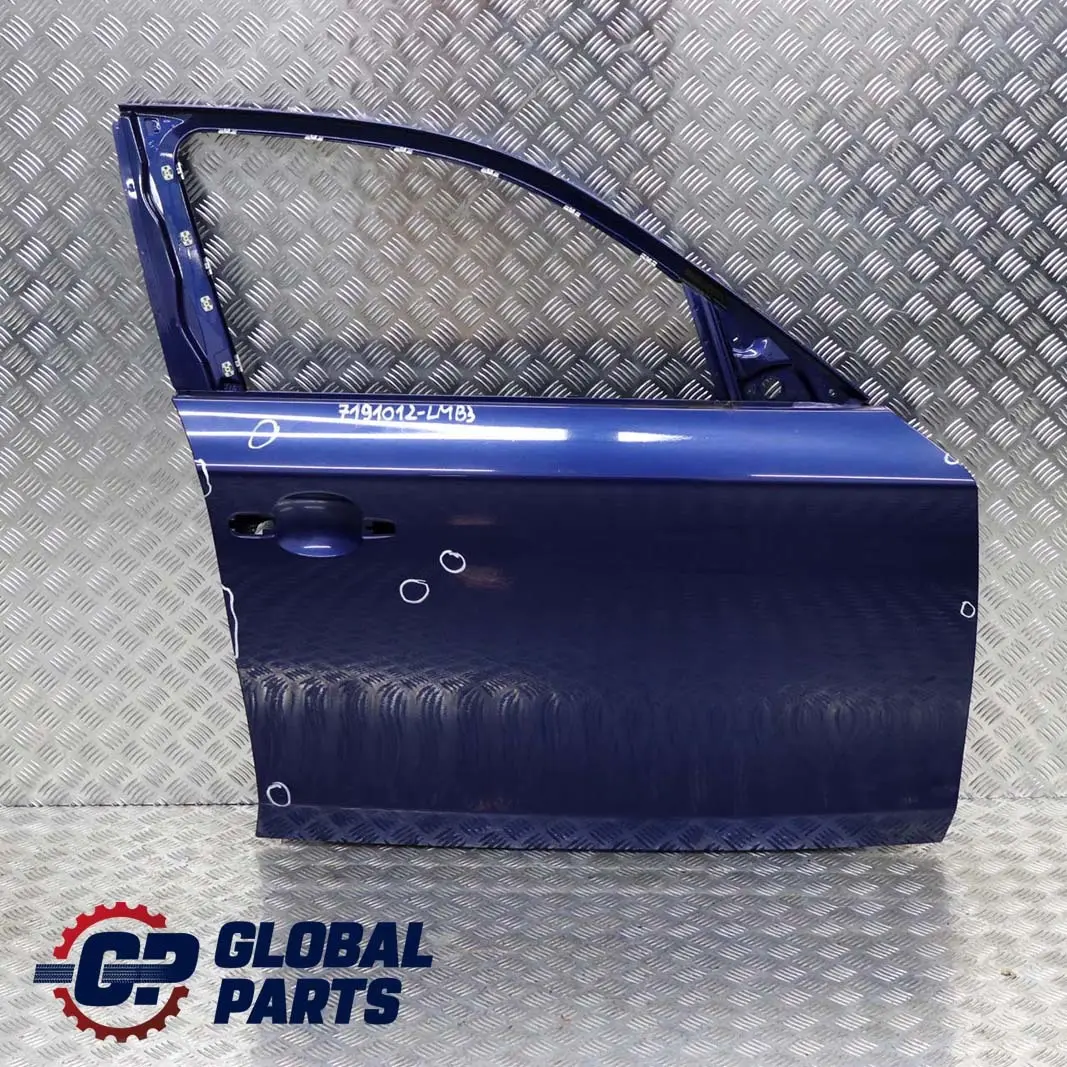 Tür Vorne Rechts Le Mans Blau Metallic 381 für BMW 1 er E87 3 mit Teilenummer 7191012 BMW 1 er E87 3 Tür Vorne Rechts Le Mans Blau Metallic 381 - SKU 7191012-LMB3 - Teilenummer 7191012