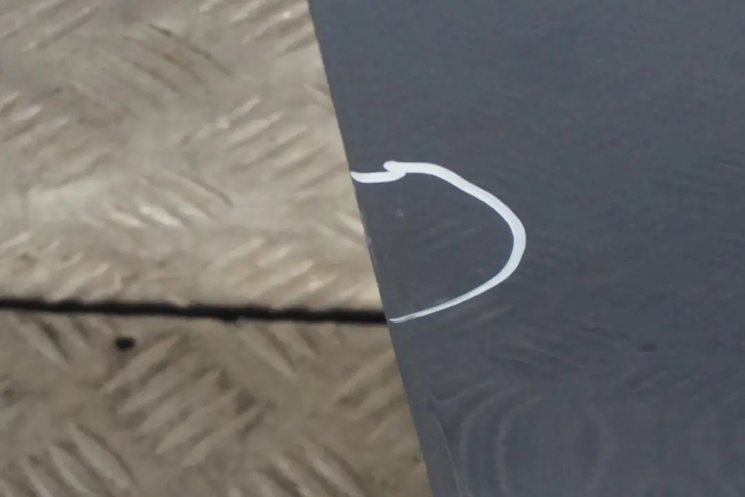 Droite Quartzbleu Quarz Bleu Metallise - A18 pour BMW E87 Porte avant à propos du numéro de pièce 7191012 BMW E87 Porte avant Droite Quartzbleu Quarz Bleu Metallise - A18 - SKU 7191012-QB20 - Numéro de pièce 7191012