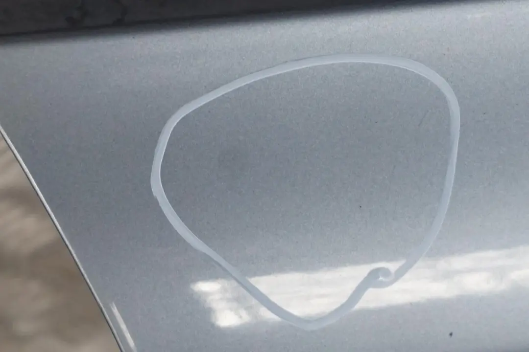 Reihe E87 Tür Vorne Rechts Quarzblau Quarz Blau Metallic - A18 für BMW 1 mit Teilenummer 7191012 BMW 1 Reihe E87 Tür Vorne Rechts Quarzblau Quarz Blau Metallic - A18 - SKU 7191012-QB20 - Teilenummer 7191012