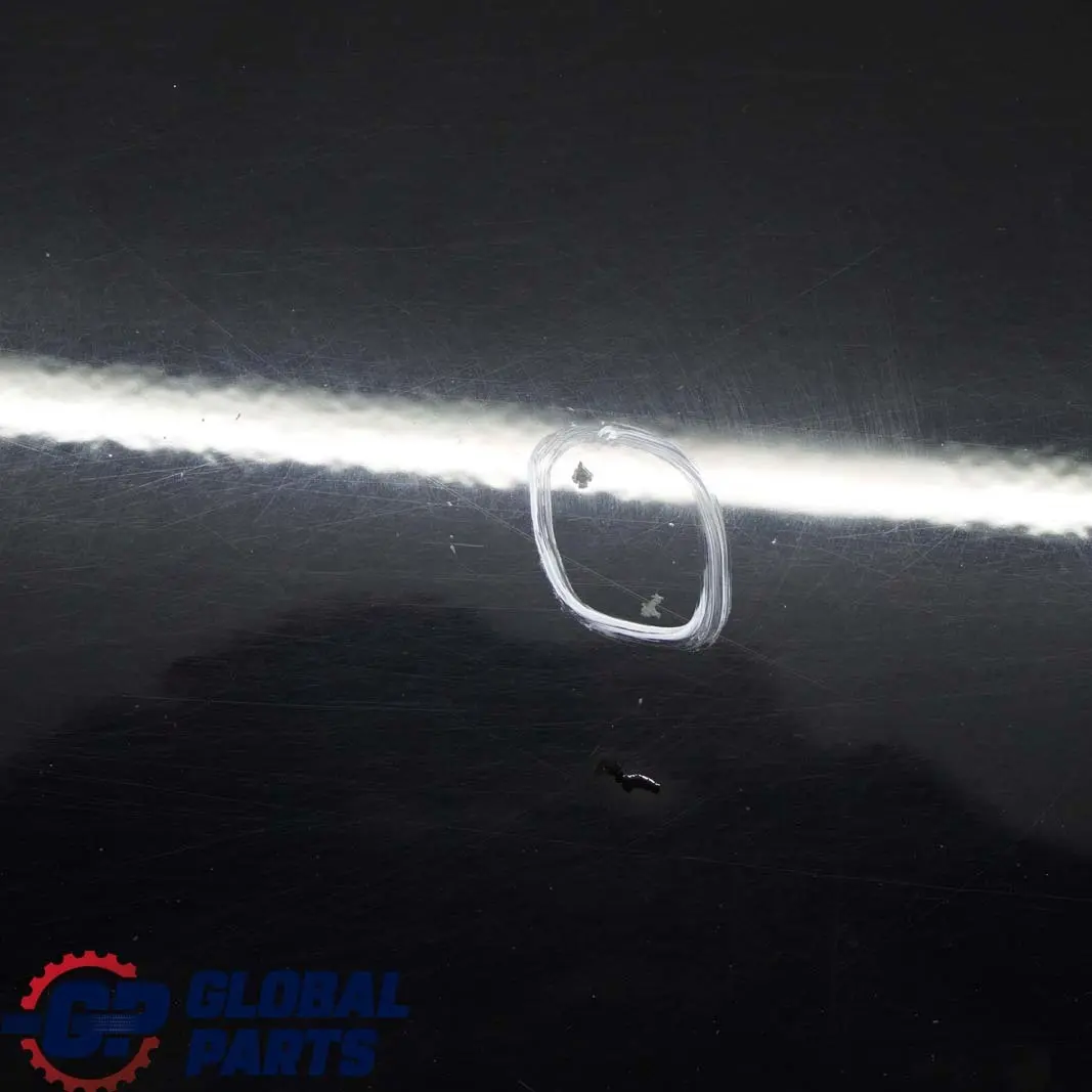 Porta Anteriore Destra Schwarz 2 Black - 668 per BMW E87 con numero di parte 7191012 BMW E87 Porta Anteriore Destra Schwarz 2 Black - 668 - SKU 7191012-SCH4 - Numero di parte 7191012