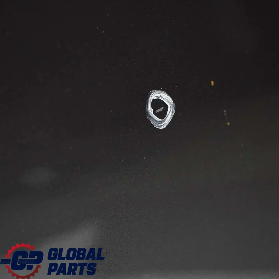 Puerta Delantera Derecha Grafito Brillante Metalizado - A22 para BMW E87 con número de pieza 7191012 BMW E87 Puerta Delantera Derecha Grafito Brillante Metalizado - A22 - SKU 7191012-SG1 - Número de pieza 7191012