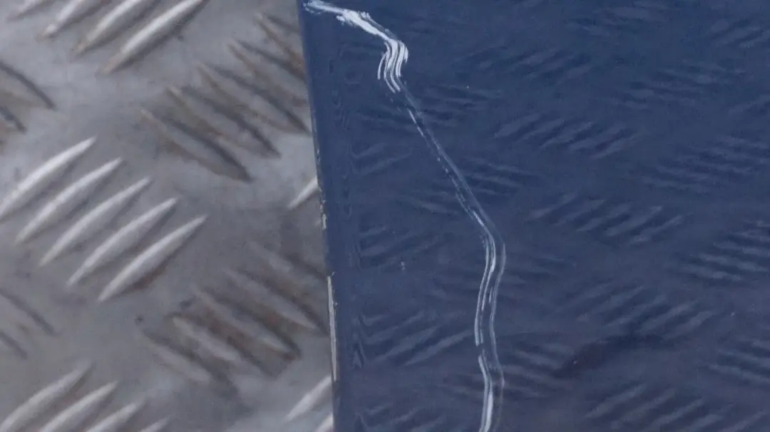 drzwi prawe przednie Sydney Blau A19 do BMW E87 o numerze 7191012 BMW E87 drzwi prawe przednie Sydney Blau A19 - SKU 7191012-SYD17 - Numer Części 7191012