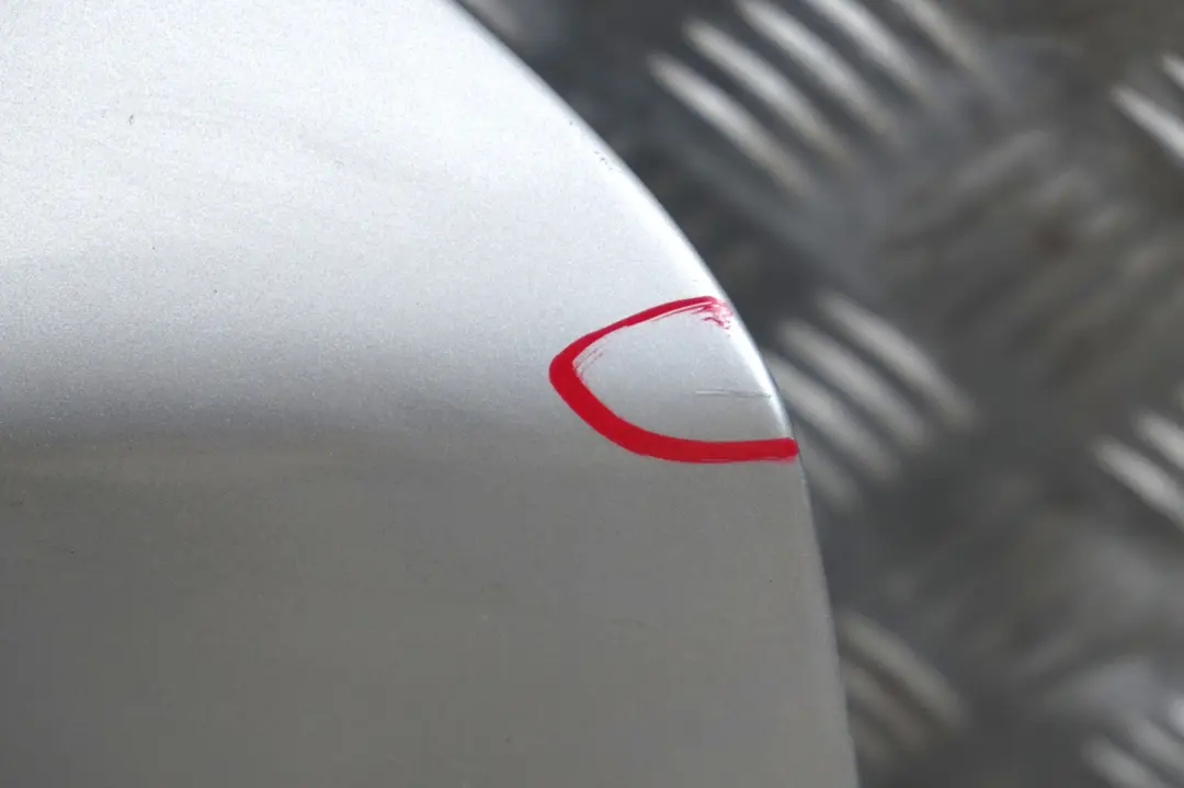 Beifahrer Tür vorne rechts Titansilber Silber Metallic für BMW 1 er 13 E87 E87 LCI mit Teilenummer 7191012 BMW 1 er 13 E87 E87 LCI Beifahrer Tür vorne rechts Titansilber Silber Metallic - SKU 7191012-TS13 - Teilenummer 7191012