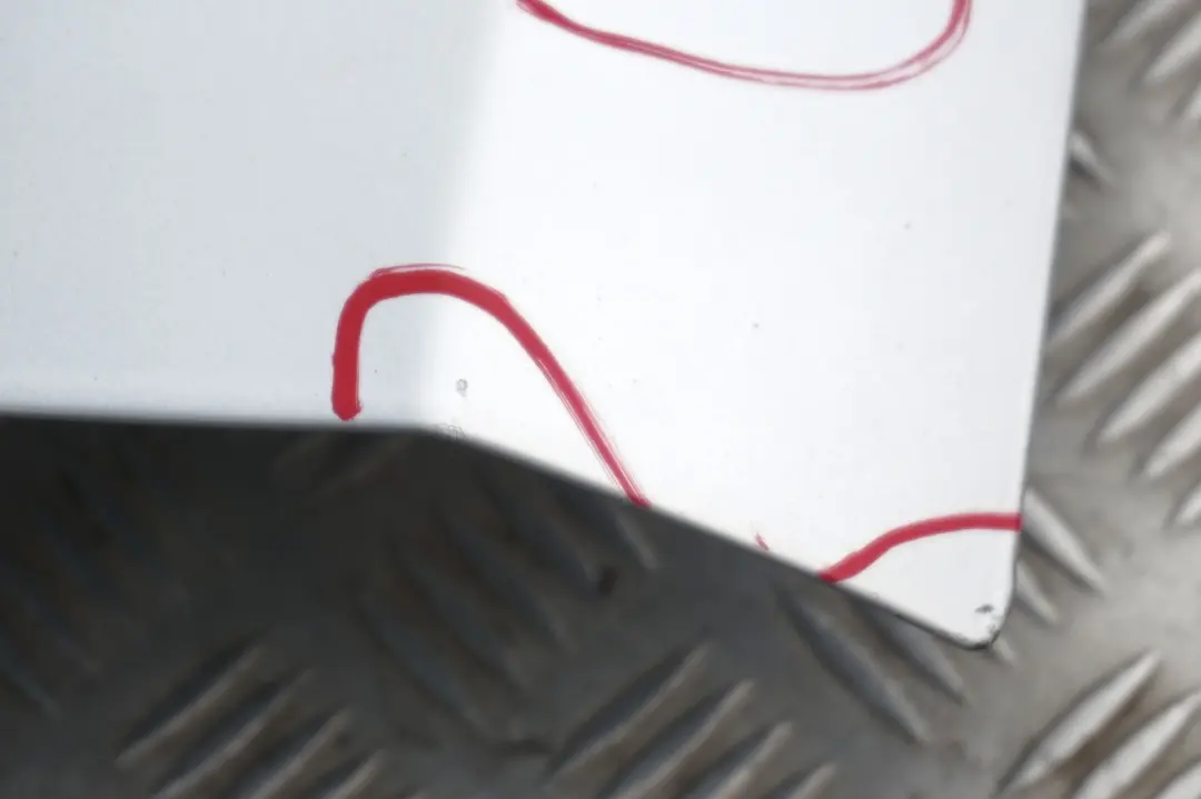 Beifahrer Tür vorne rechts Titansilber Silber Metallic für BMW 1 er 13 E87 E87 LCI mit Teilenummer 7191012 BMW 1 er 13 E87 E87 LCI Beifahrer Tür vorne rechts Titansilber Silber Metallic - SKU 7191012-TS13 - Teilenummer 7191012