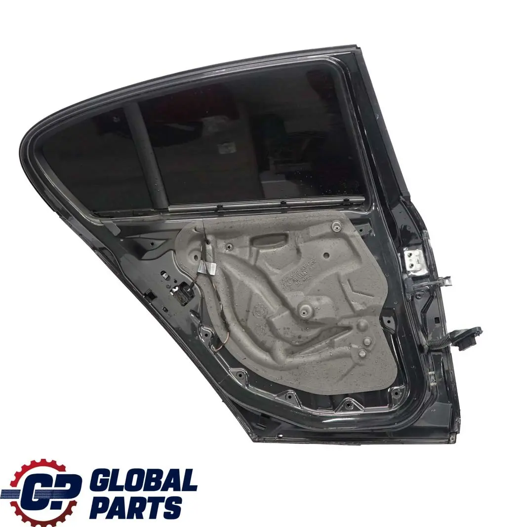 BMW E87 6 Puerta Trasera Izquierda Negro Zafiro Metalizado - 475 - SKU 7191017-BS6 - Número de pieza 7191017