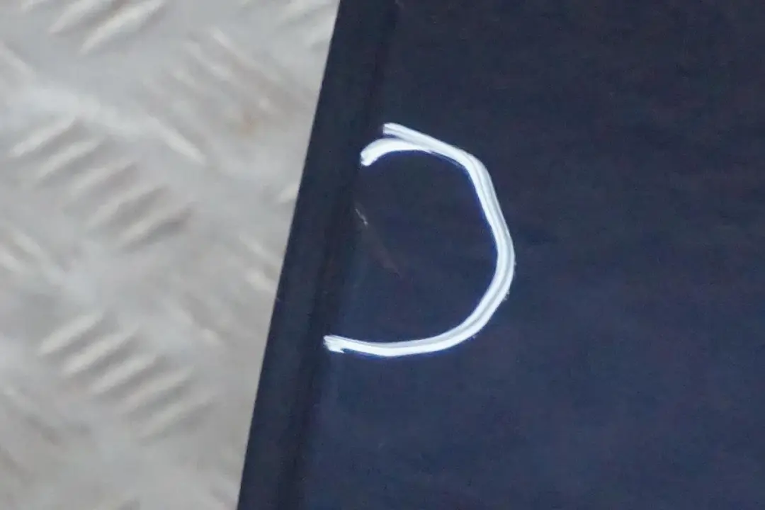 BMW E87 E87N Puerta trasera izquierda Tiefseeblau Deep Sea Blue Metallic A76 - SKU 7191017-DSB - Número de pieza 7191017