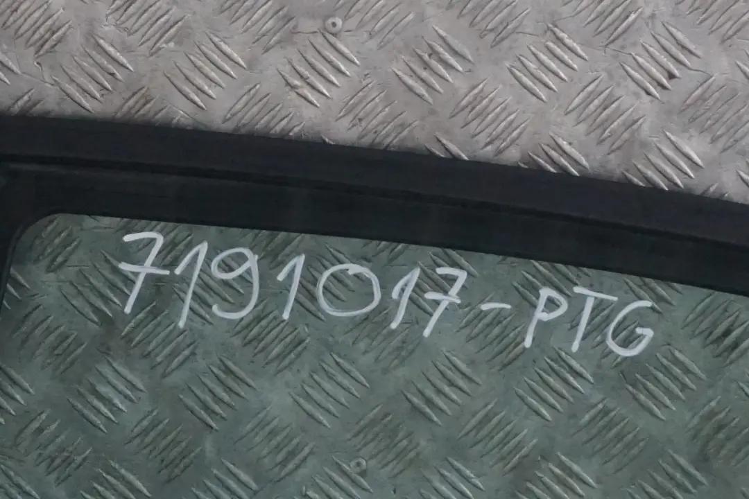 Fahrerseite Tür Hinten Links Patagoniagruen Patagonia Gruen - A71 für BMW 1 er E87 mit Teilenummer 7191017 BMW 1 er E87 Fahrerseite Tür Hinten Links Patagoniagruen Patagonia Gruen - A71 - SKU 7191017-PTG - Teilenummer 7191017