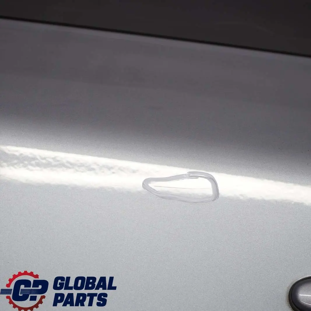 Puerta Trasera Izquierda Quarzblau Quartz Blue Metallic - A18 para BMW E87 1 con número de pieza 7191017 BMW E87 1 Puerta Trasera Izquierda Quarzblau Quartz Blue Metallic - A18 - SKU 7191017-QB1 - Número de pieza 7191017