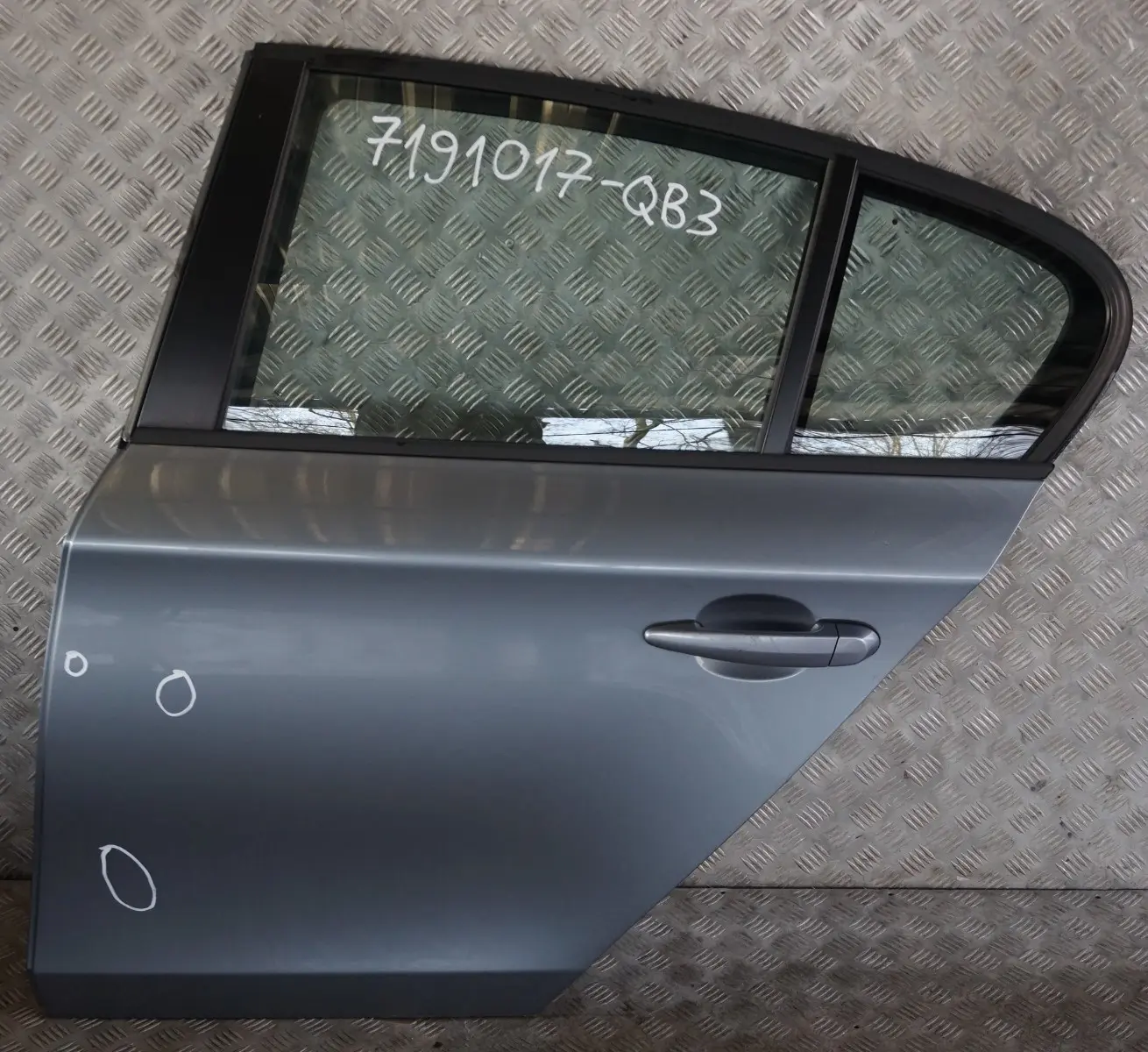 BMW 1 Series 3 E87 Door Rear Left N/S Quarzblau Blue Metallic - A18