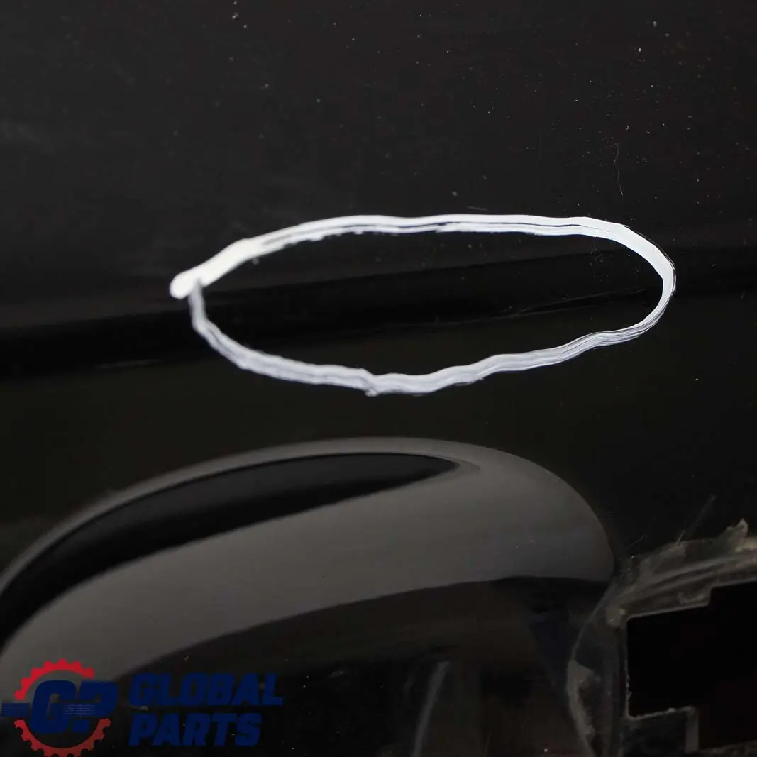 Porta posteriore sinistra Schwarz II Nero 2 - 668 per BMW 2 E87 con numero di parte 7191017 BMW 2 E87 Porta posteriore sinistra Schwarz II Nero 2 - 668 - SKU 7191017-SCH2 - Numero di parte 7191017