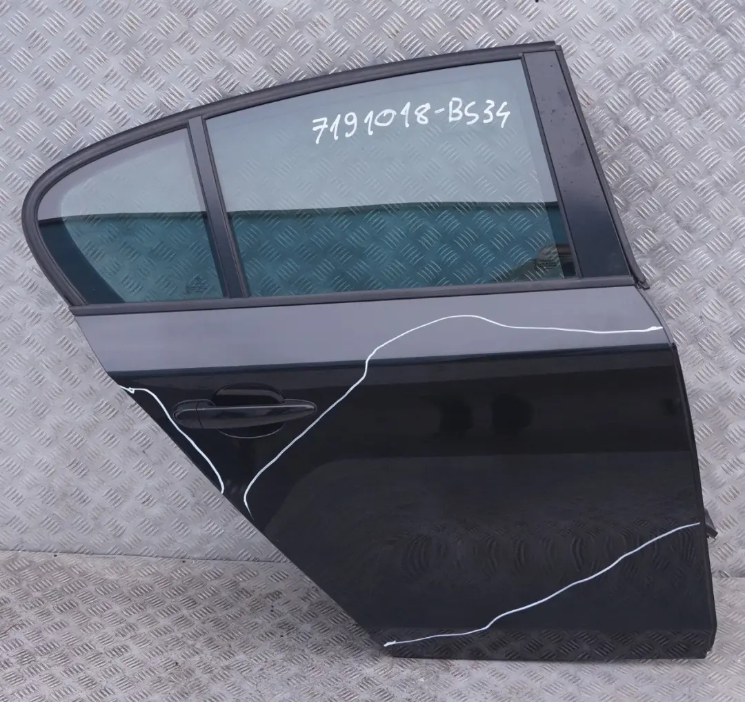 BMW4 E87 E87N Puerta Trasera Derecha Zafiro Negro Metalizado 475 para con número de pieza 7191018 BMW4 E87 E87N Puerta Trasera Derecha Zafiro Negro Metalizado 475 - SKU 7191018-BS34 - Número de pieza 7191018