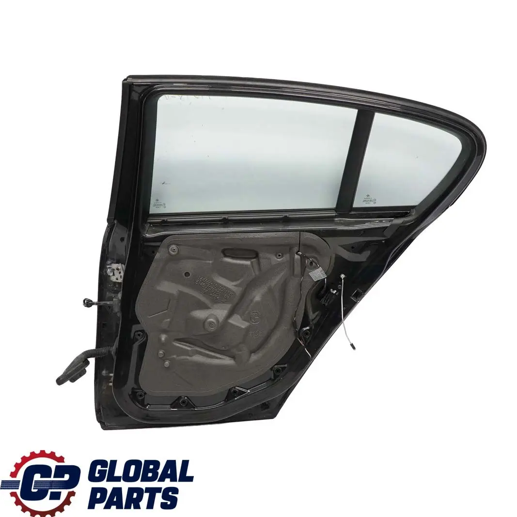 BMW 1 er E87 5 Tür Hinten Rechts Black Sapphire Schwarz Metallic - 475 - SKU 7191018-BS5 - Teilenummer 7191018