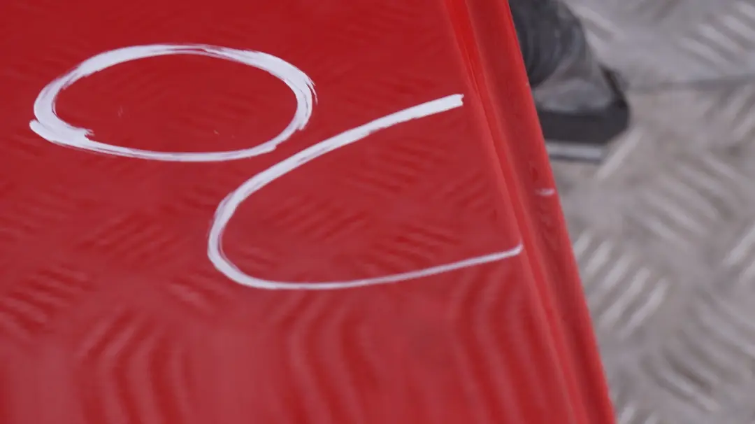 Door Rear Right O/S Japanrot Japan Rot Red - 438 to BMW 1 Series 2 E87 E87N with Part number 7191018 BMW 1 Series 2 E87 E87N Door Rear Right O/S Japanrot Japan Rot Red - 438 - SKU 7191018-JR2 - Part number 7191018