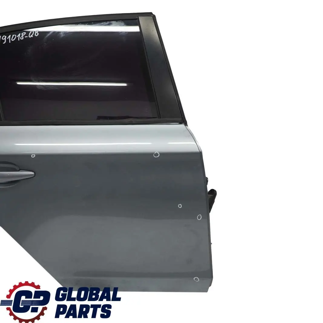 Porta Posteriore Destra Quarzblau Quartz Blue Metallic - A18 per BMW E87 con numero di parte 7191018 BMW E87 Porta Posteriore Destra Quarzblau Quartz Blue Metallic - A18 - SKU 7191018-QB - Numero di parte 7191018