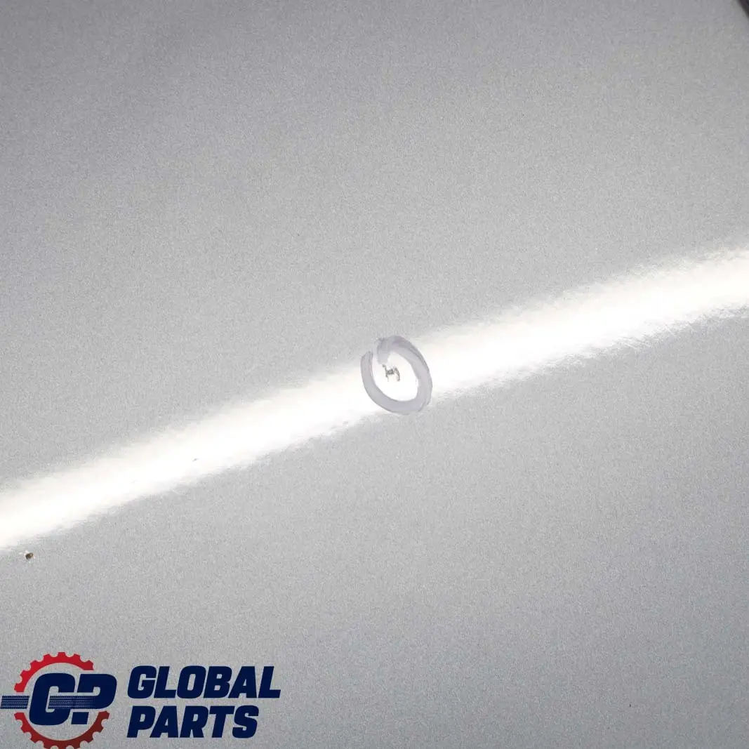 Porta Posteriore Destra Quarzblau Quartz Blue Metallic - A18 per BMW E87 con numero di parte 7191018 BMW E87 Porta Posteriore Destra Quarzblau Quartz Blue Metallic - A18 - SKU 7191018-QB - Numero di parte 7191018