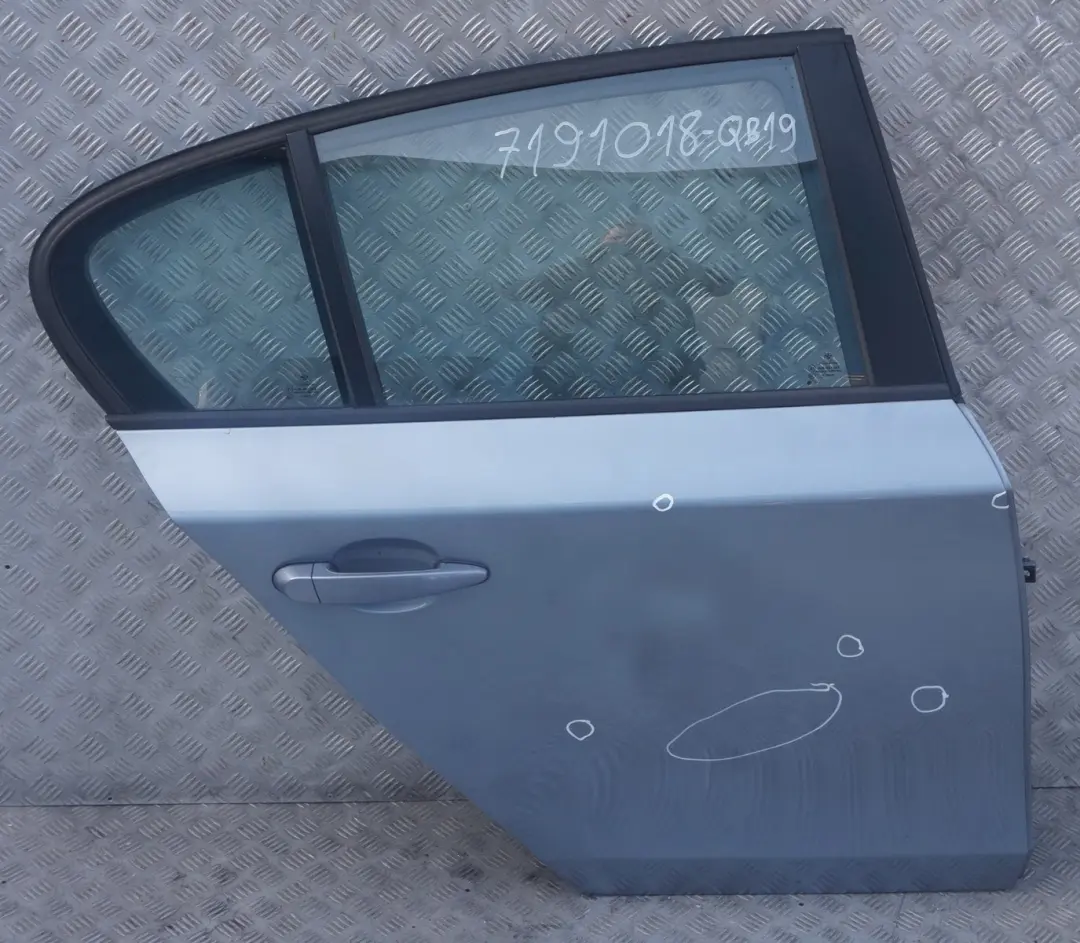 BMW 1 SERIES 19 E87 E87N Door rear right O/S Quarzblau Blau Blue Metallic - A18 - SKU 7191018-QB19 - Part number 7191018