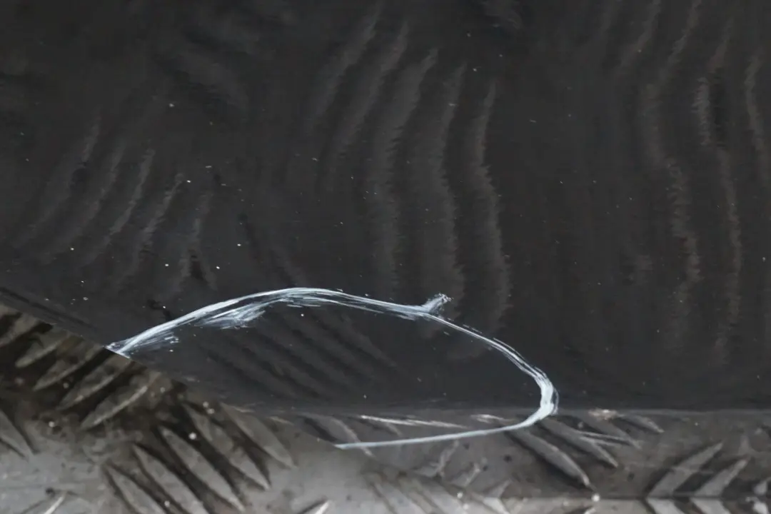 Puerta Trasera Derecha Schwarz 2 Negro II - 668 para BMW E87 E87N con número de pieza 7191018 BMW E87 E87N Puerta Trasera Derecha Schwarz 2 Negro II - 668 - SKU 7191018-SCH1 - Número de pieza 7191018