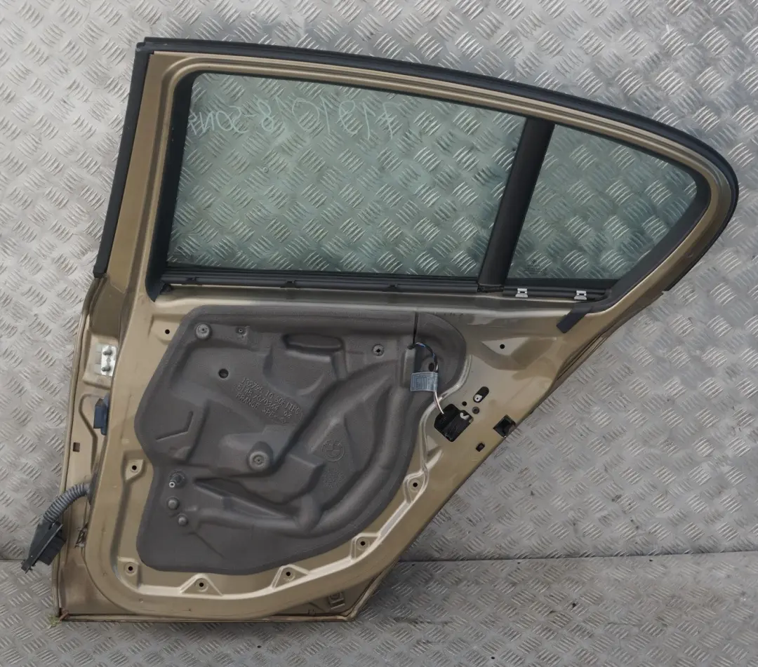 Beifahrer Tür hinten rechts Sonora Metallic A23 für BMW 1 er 3 E87 LCI mit Teilenummer 41527191018 BMW 1 er 3 E87 LCI Beifahrer Tür hinten rechts Sonora Metallic A23 - SKU 7191018-SON4 - Teilenummer 41527191018