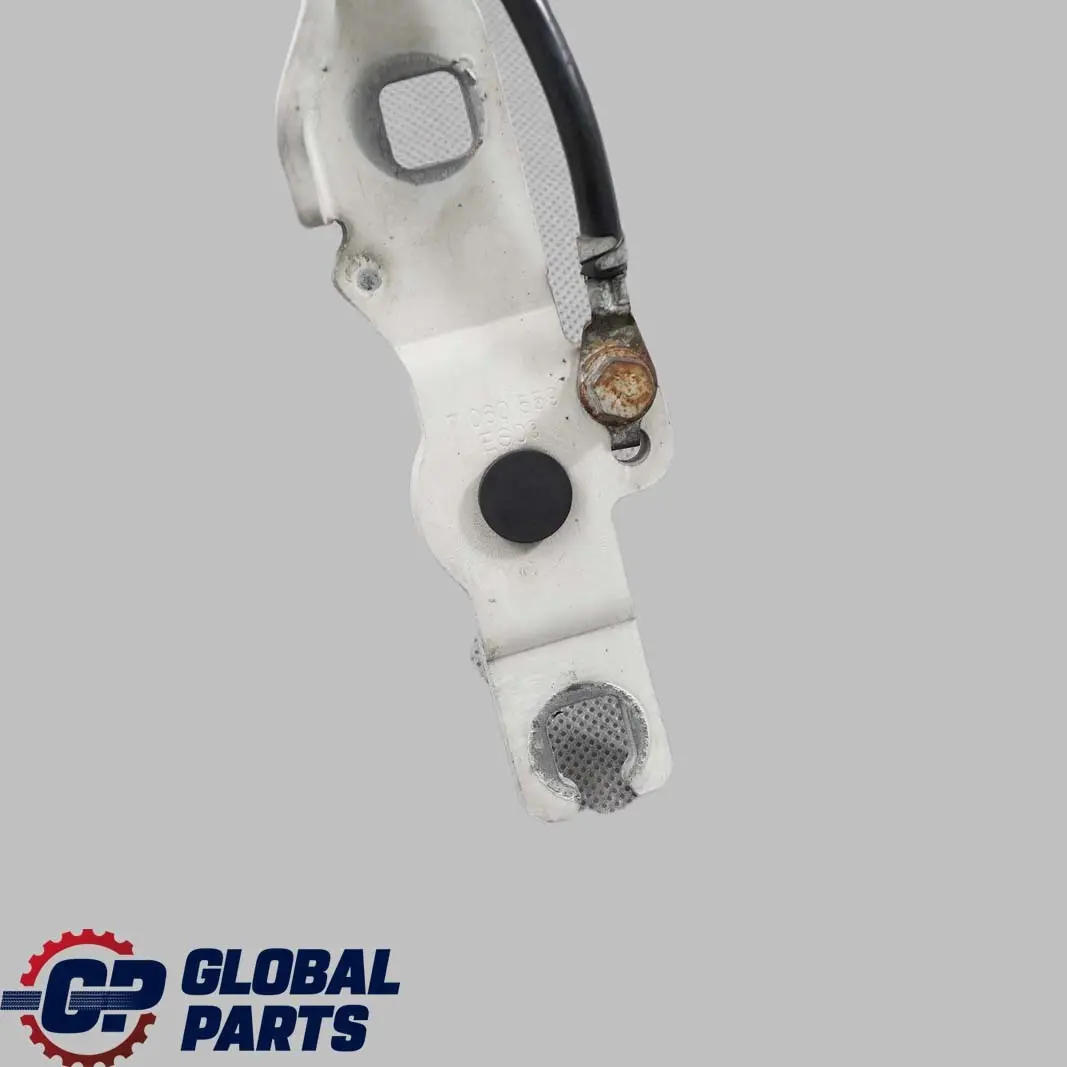 Left N/S Engine Hood Hinge Bonnet Alpinweiss White - 300 to BMW 1 E81 E87 with Part number 7060559 BMW 1 E81 E87 Left N/S Engine Hood Hinge Bonnet Alpinweiss White - 300 - SKU 7191213-AW - Part number 7060559