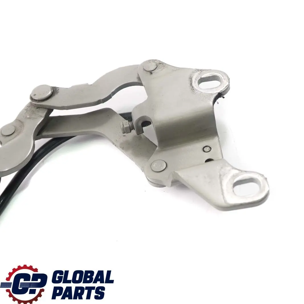 Scharnier Frontklappe Links Kaschmirsilber A72 Silber für BMW 1 E81 E82 E87 mit Teilenummer 7060559 BMW 1 E81 E82 E87 Scharnier Frontklappe Links Kaschmirsilber A72 Silber - SKU 7191213-KAS - Teilenummer 7060559