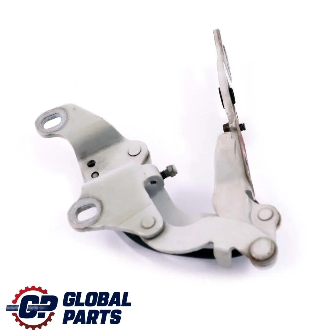 Left N/S Engine Hood Hinge Bonnet Titansilber Silver 354 to BMW 1 E81 E87 with Part number 7060559 BMW 1 E81 E87 Left N/S Engine Hood Hinge Bonnet Titansilber Silver 354 - SKU 7191213-TS - Part number 7060559