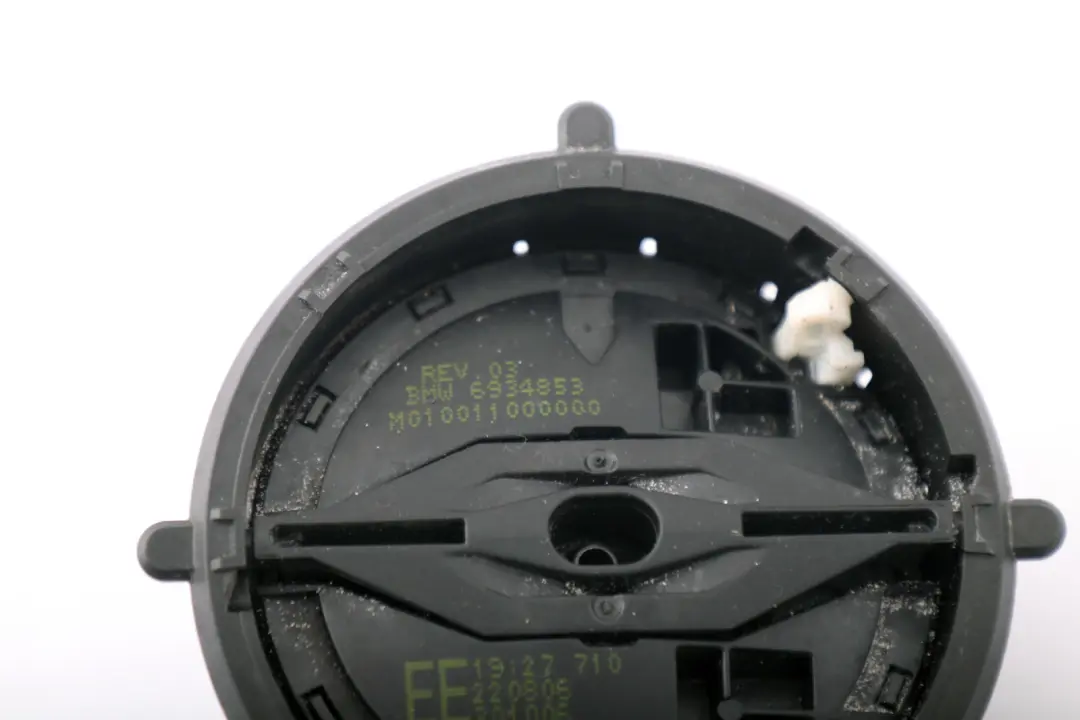 Silniczek Napęd Regulacji Lusterka Lewego do BMW E81 E87 E90 E91 E92 o numerze 7191402 BMW E81 E87 E90 E91 E92 Silniczek Napęd Regulacji Lusterka Lewego - SKU 7191402 - Numer Części 7191402