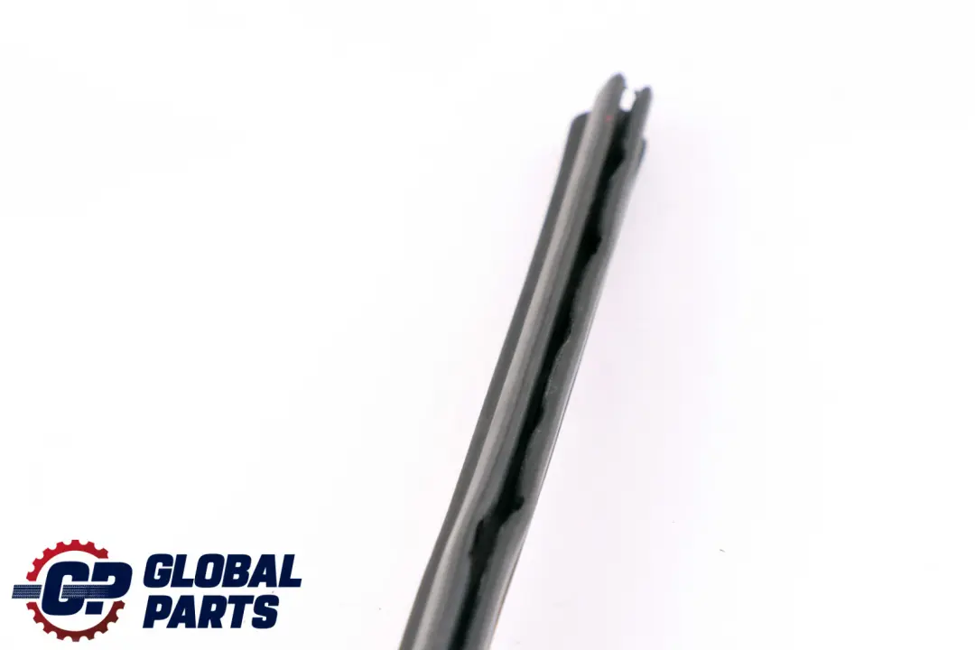 Lateral Engine Hood Sealing Seal to BMW Z4 Series E89 with Part number 7191515 BMW Z4 Series E89 Lateral Engine Hood Sealing Seal - SKU 7191515 - Part number 7191515