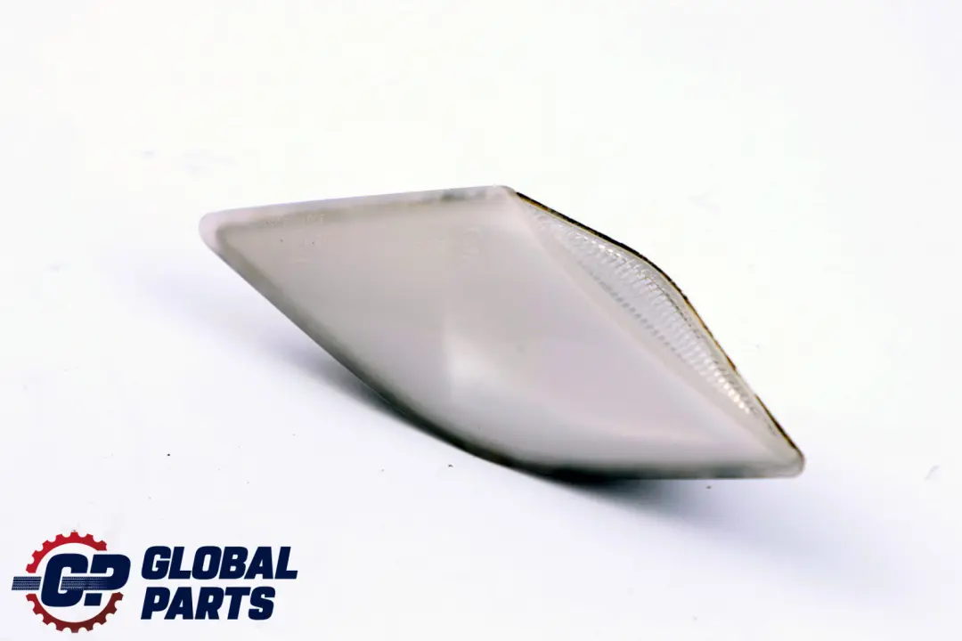 Indicatore di direzione supplementare sinistro 6313 per BMW Z4 E89 con numero di parte 7191759 BMW Z4 E89 Indicatore di direzione supplementare sinistro 6313 - SKU 7191759 - Numero di parte 7191759