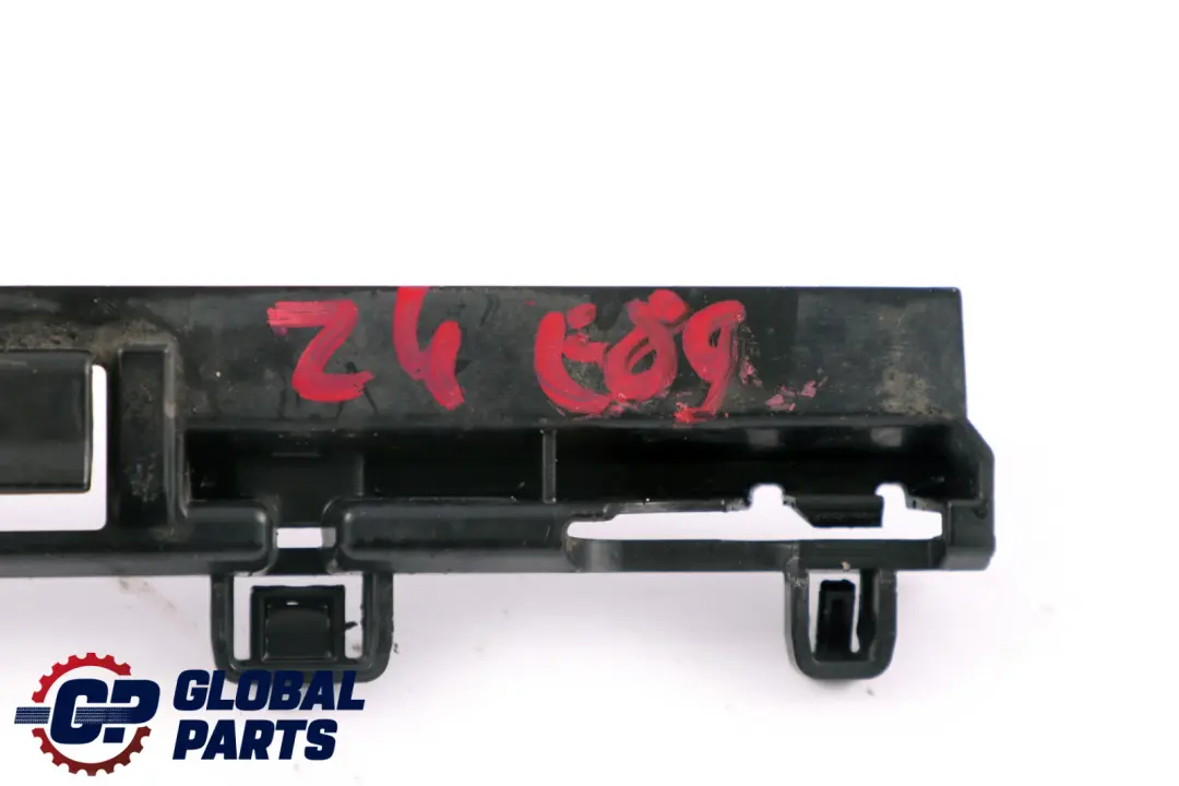 Sill Cubierta Faldón Lateral Delantero Derecho Soporte para BMW Z4 E89 con número de pieza 7192060 BMW Z4 E89 Sill Cubierta Faldón Lateral Delantero Derecho Soporte - SKU 7192060 - Número de pieza 7192060