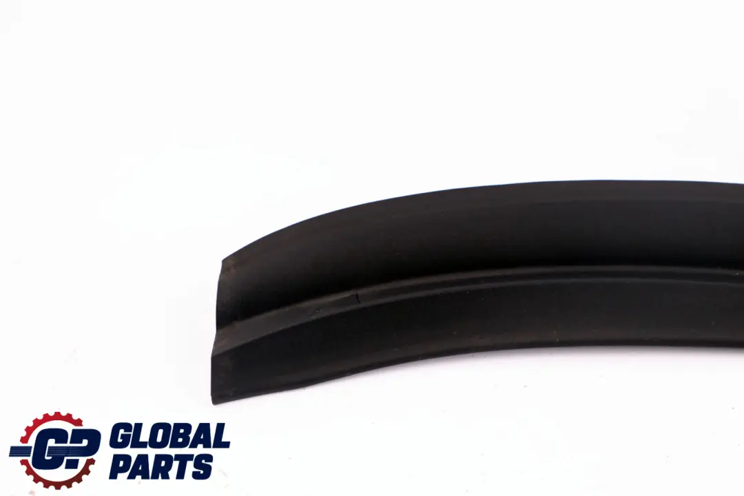 Cache Porte Arrière Gauche pour BMW Z4 E89 Roadster à propos du numéro de pièce 7118501 BMW Z4 E89 Roadster Cache Porte Arrière Gauche - SKU 7192285 - Numéro de pièce 7118501