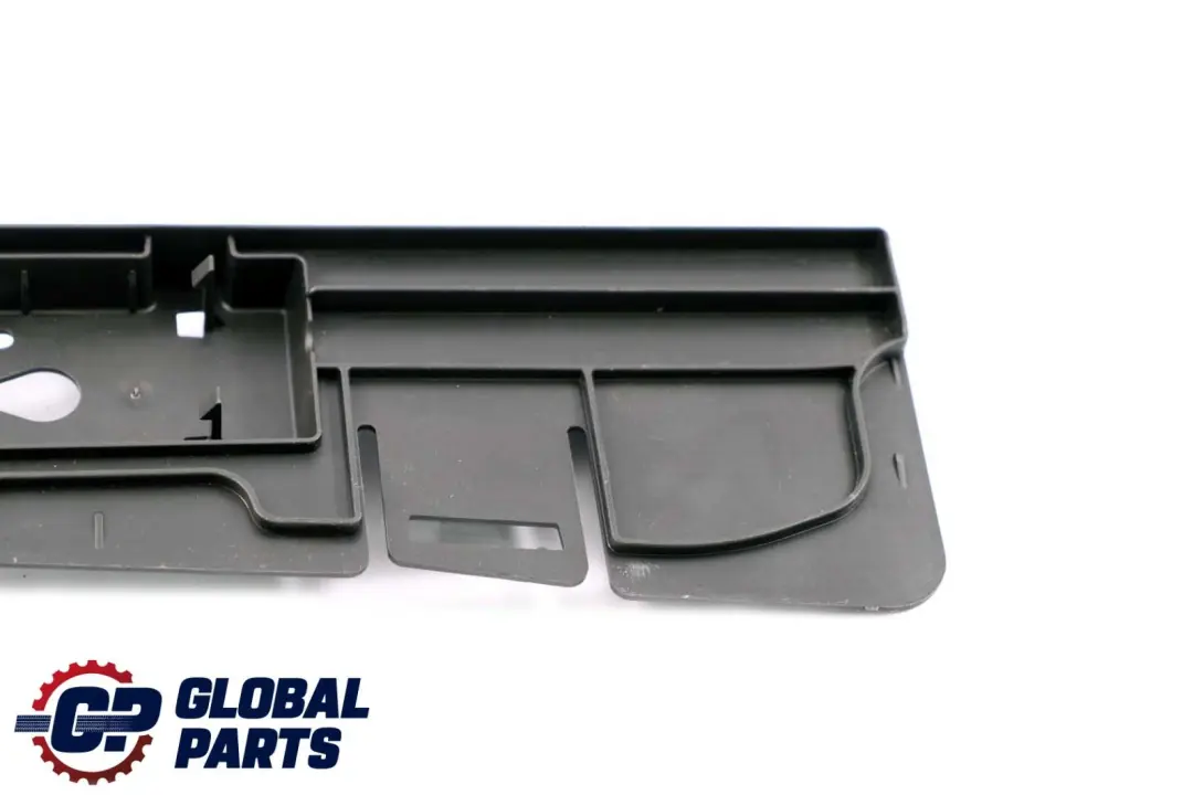 Paroi de separation multifonctionnelle du plancher du coffre pour BMW E82 E88 à propos du numéro de pièce 7192556 BMW E82 E88 Paroi de separation multifonctionnelle du plancher du coffre - SKU 7192556 - Numéro de pièce 7192556
