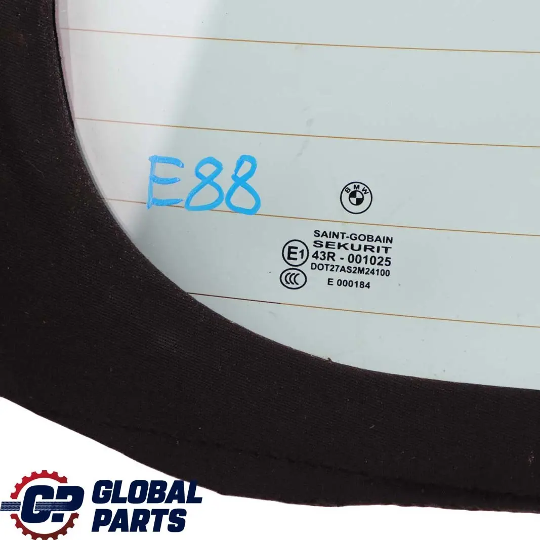 Vetro Posteriore Verde AS2 per BMW E88 Cabrio con numero di parte 7192905 BMW E88 Cabrio Vetro Posteriore Verde AS2 - SKU 7192905-2 - Numero di parte 7192905