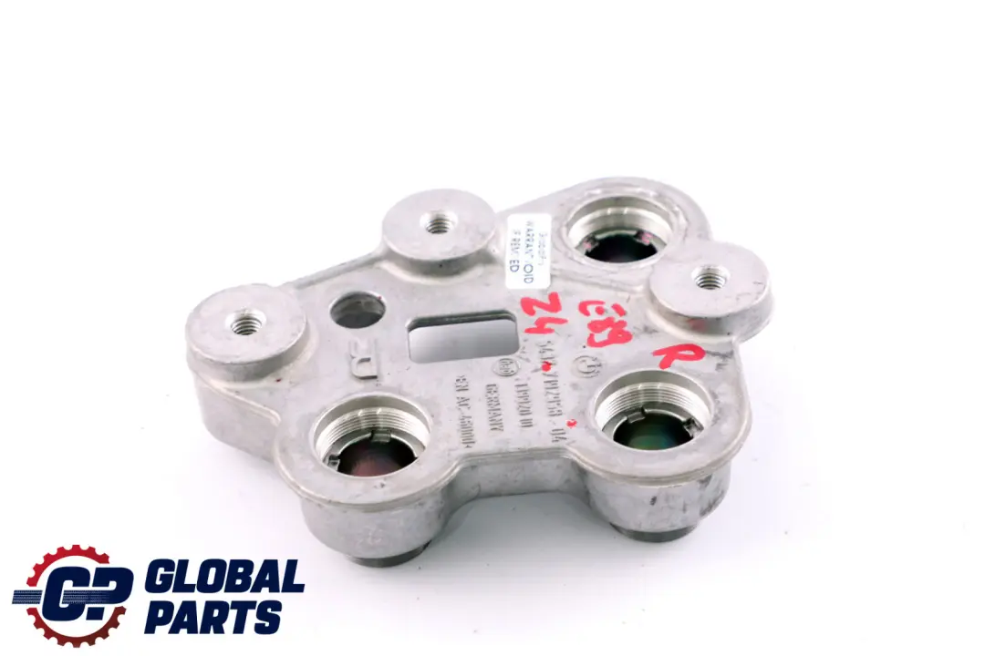 BMW Z4 Series E89 Roadster Right Rear Lower Convertible Mounting Plate Bracket - SKU 7192958 - Part number 7192958