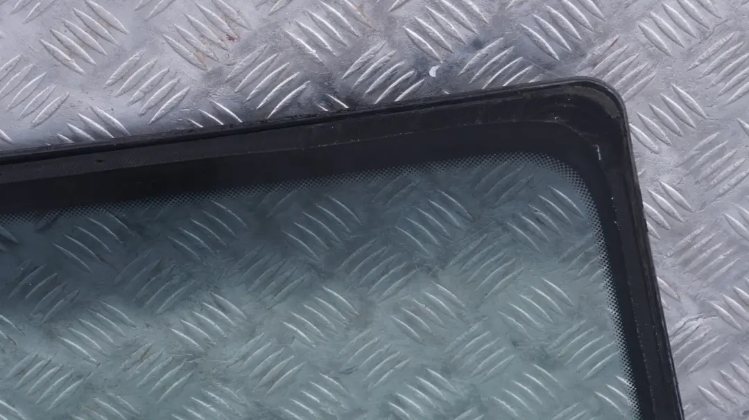 BMW 3 Series E92 Coupe Front Windscreen Window Glass AS1 Green - SKU 7192984 - Part number 7192984