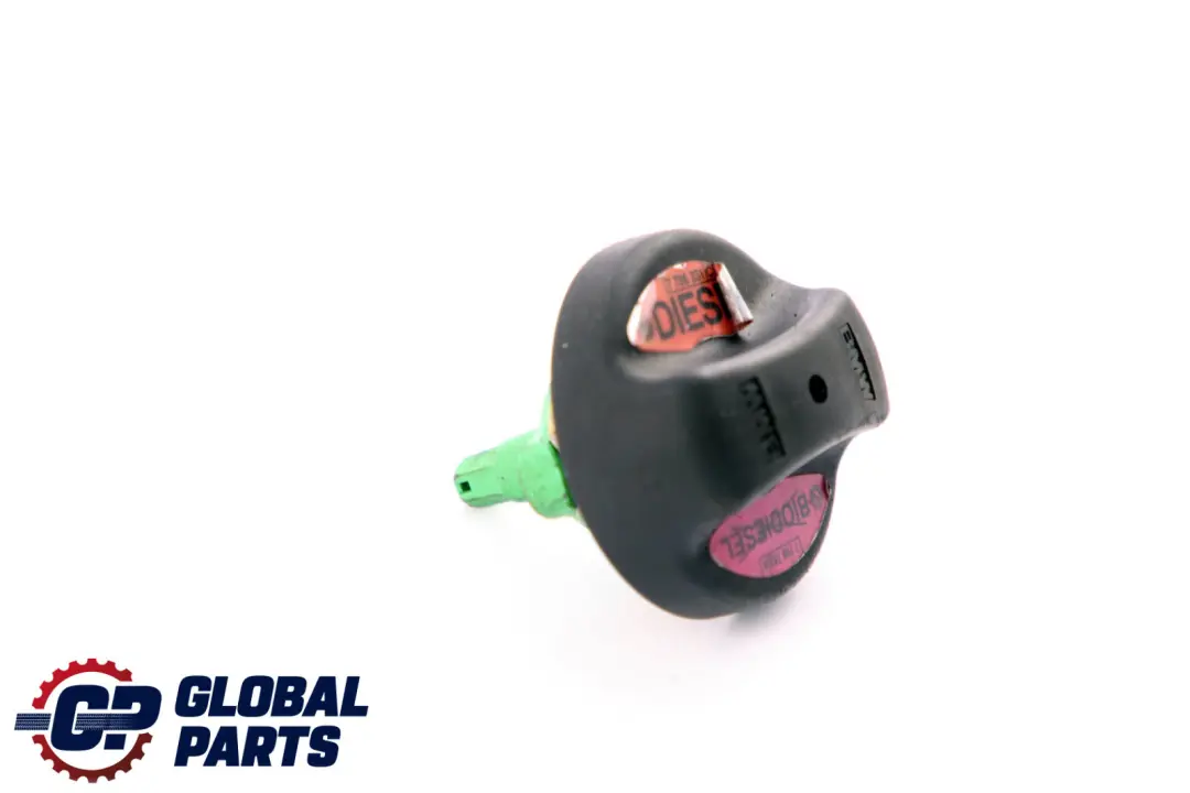 Tappo serbatoio carburante diesel per BMW E83 E70 E60 E66 E87 E90 con numero di parte 16117193381 BMW E83 E70 E60 E66 E87 E90 Tappo serbatoio carburante diesel - SKU 7193381-2 - Numero di parte 16117193381