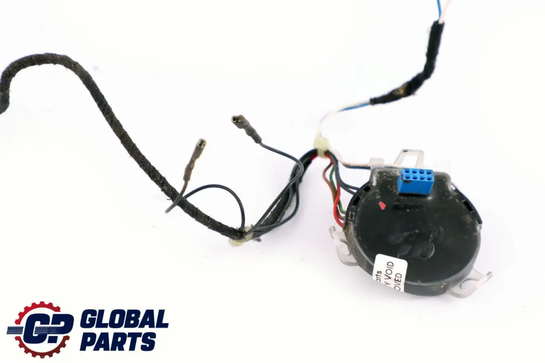 Fold Wing Mirror Wiring Passenger to BMW 1 3 Series E87 E90 E91 LCI Power with Part number 7194063 BMW 1 3 Series E87 E90 E91 LCI Power Fold Wing Mirror Wiring Passenger - SKU 7194063 - Part number 7194063