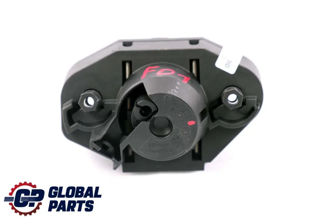 Cierre Maletero Trasero para BMW F01 F02 F03 con número de pieza 7194181 BMW F01 F02 F03 Cierre Maletero Trasero - SKU 7194181 - Número de pieza 7194181