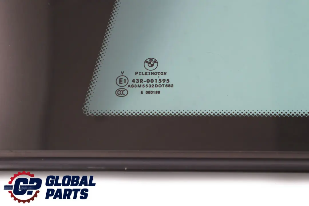 Fenetre Laterale Arriere Linksglanzschwarz Ssg High Gloss pour BMW 1 E81 à propos du numéro de pièce 7194193 BMW 1 E81 Fenetre Laterale Arriere Linksglanzschwarz Ssg High Gloss - SKU 7194193 - Numéro de pièce 7194193