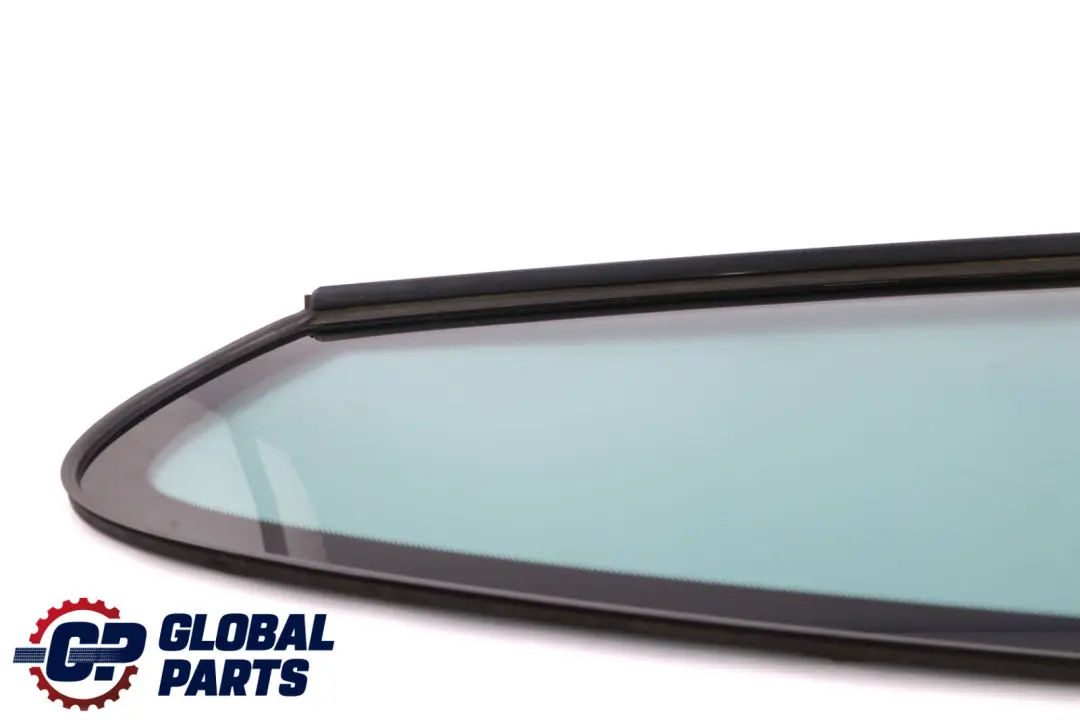 Finestrino Posteriore Linksglanzschwarz Ssg Alto Gloss per BMW E81 con numero di parte 7194193 BMW E81 Finestrino Posteriore Linksglanzschwarz Ssg Alto Gloss - SKU 7194193 - Numero di parte 7194193