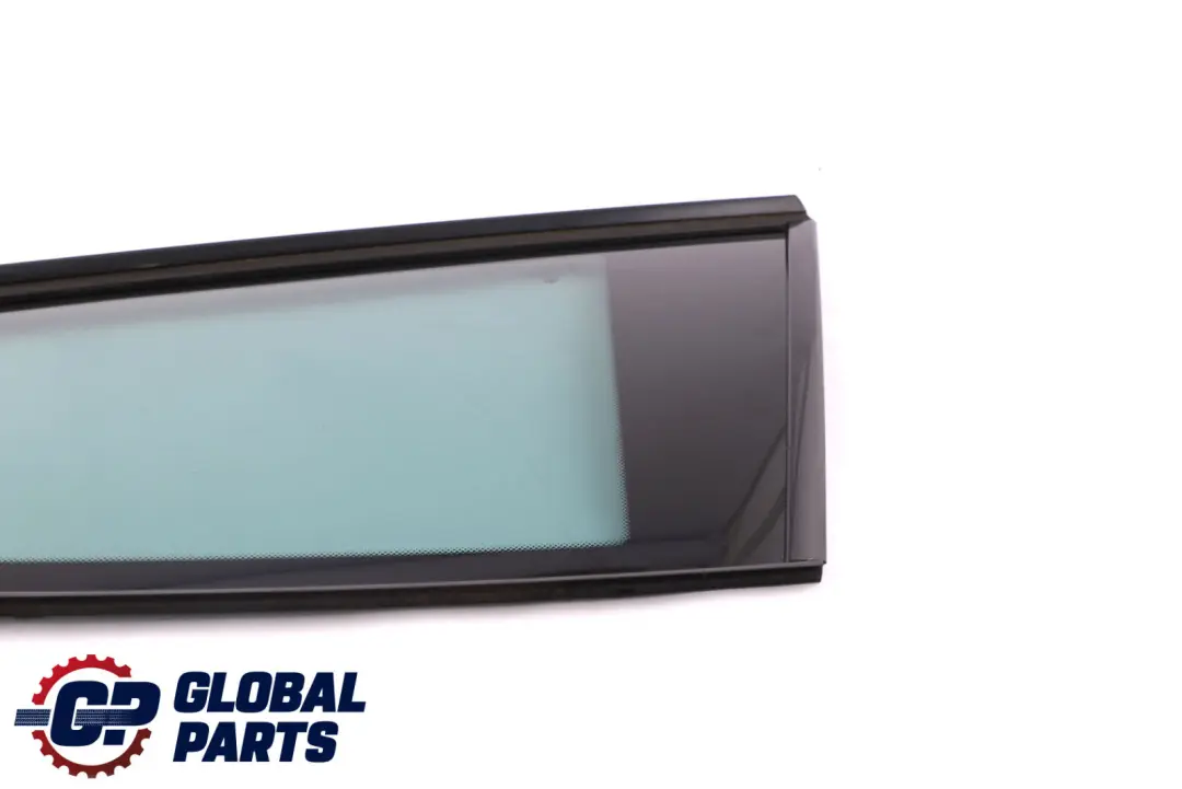 Lateral Trasero Izquierdo Tintado AS3 Glanzschwarz High Gloss para BMW E81 con número de pieza 7194193 BMW E81 Lateral Trasero Izquierdo Tintado AS3 Glanzschwarz High Gloss - SKU 7194193 - Número de pieza 7194193