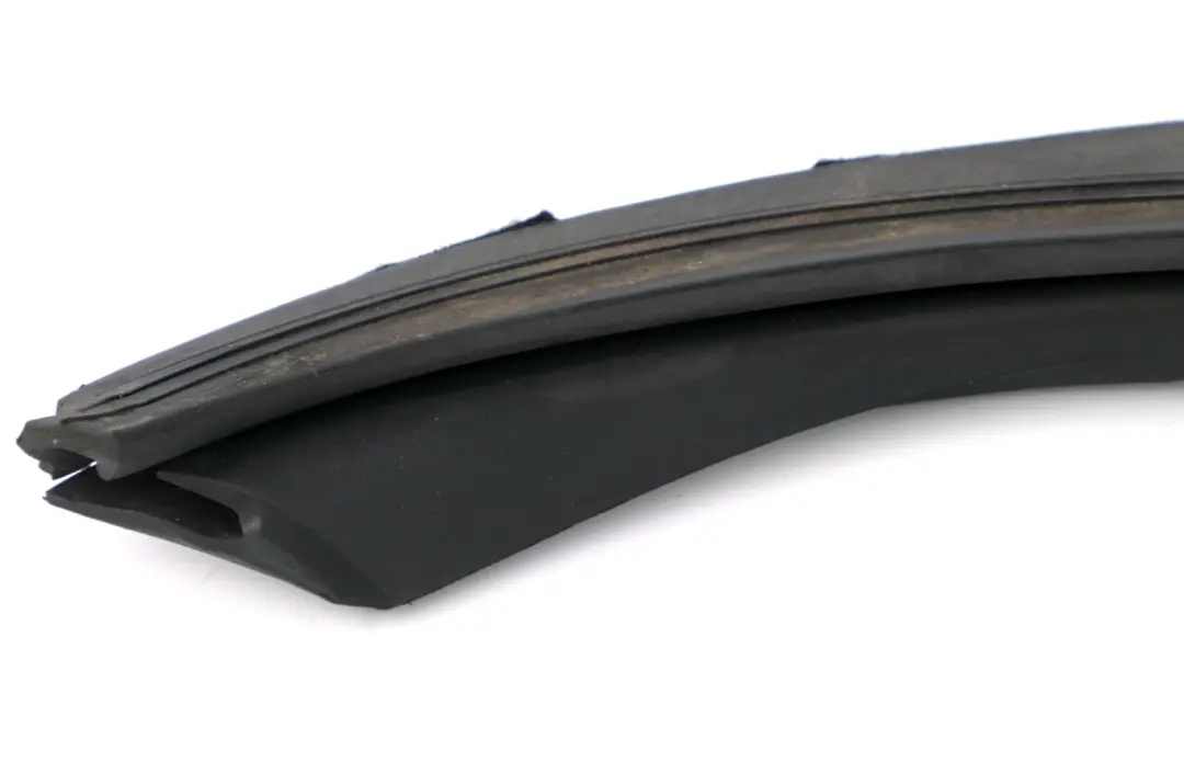 Guarnizione Posteriore Sinistra Tetto Apribile per Mini Cooper R52 Cabrio con numero di parte 7194447 Mini Cooper R52 Cabrio Guarnizione Posteriore Sinistra Tetto Apribile - SKU 7194447 - Numero di parte 7194447