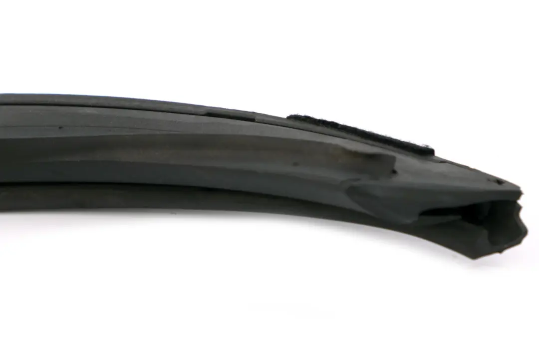 Guarnizione Posteriore Sinistra Tetto Apribile per Mini Cooper R52 Cabrio con numero di parte 7194447 Mini Cooper R52 Cabrio Guarnizione Posteriore Sinistra Tetto Apribile - SKU 7194447 - Numero di parte 7194447