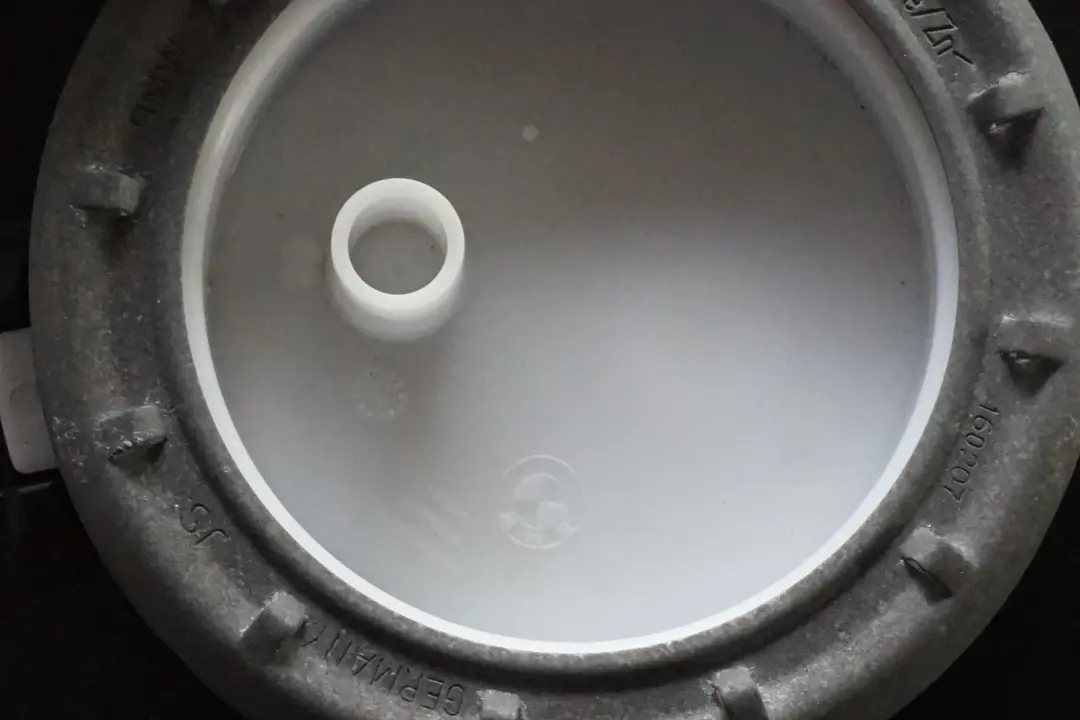 2.5si 3.0si N52N Komplett Kraftstofftank Benzin für BMW X3 er E83 LCI mit Teilenummer 7194748 BMW X3 er E83 LCI 2.5si 3.0si N52N Komplett Kraftstofftank Benzin - SKU 7194748 - Teilenummer 7194748