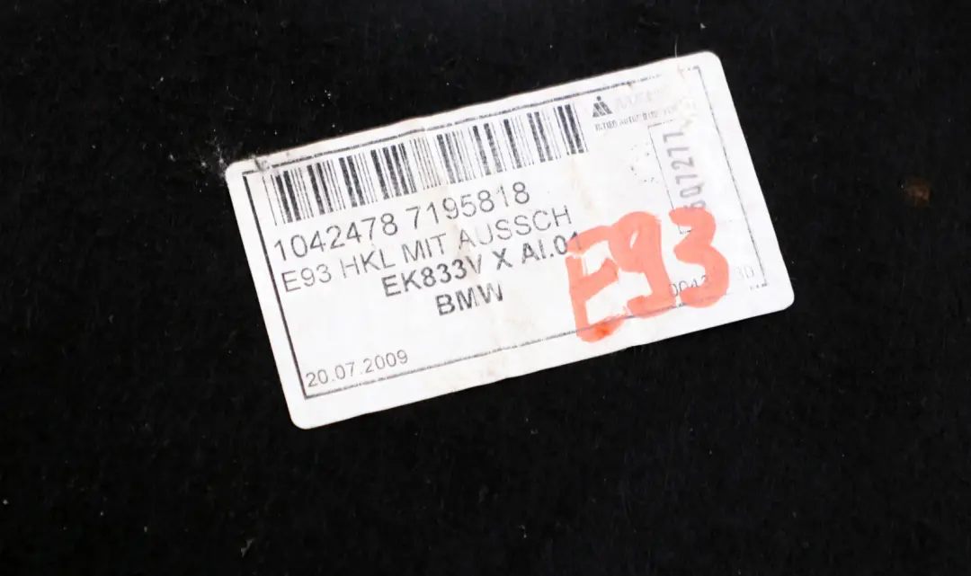 Verkleidung Heckklappe für BMW 3 er E93 mit Teilenummer 7195818 BMW 3 er E93 Verkleidung Heckklappe - SKU 7195818 - Teilenummer 7195818