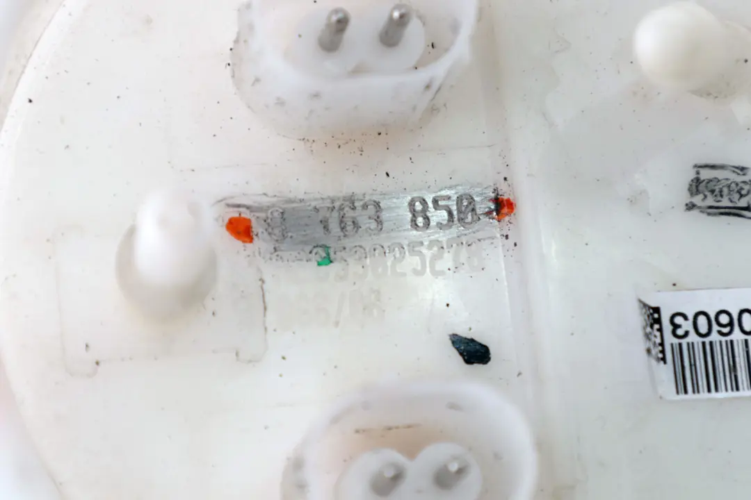 Bomba Combustible Sensor Nivel Combustible Depósito N45 N46 para BMW E81 E87 E90 E91 con número de pieza 7197075 BMW E81 E87 E90 E91 Bomba Combustible Sensor Nivel Combustible Depósito N45 N46 - SKU 7197075 - Número de pieza 7197075