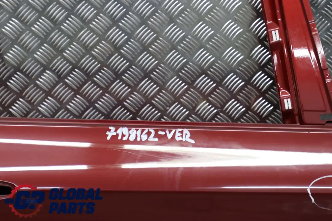 Tür Hinten Rechts Vermilionrot Vermilion Rot Metallic - A82 für BMW X6 er E71 mit Teilenummer 7198162 BMW X6 er E71 Tür Hinten Rechts Vermilionrot Vermilion Rot Metallic - A82 - SKU 7198162-VER - Teilenummer 7198162