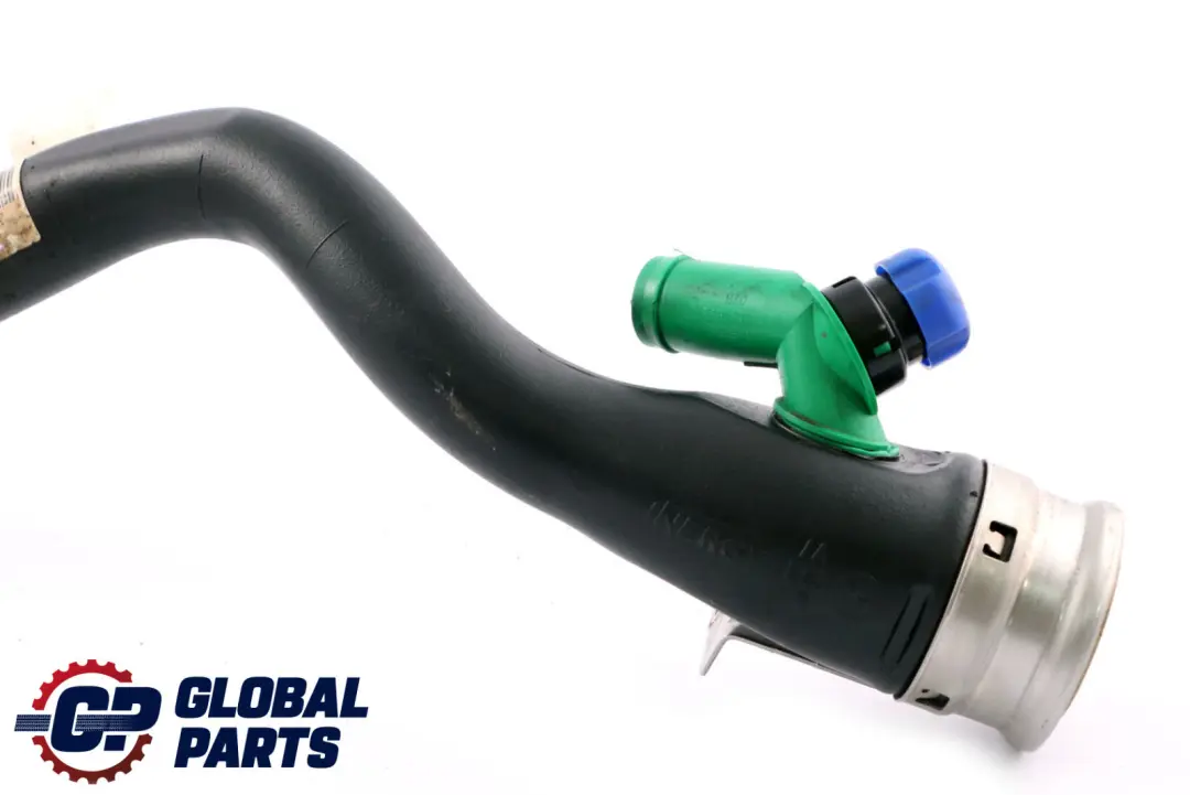 Przewód Rura Wlewu Baku Zbiornika Paliwa Diesel do BMW E90 E91 E92 E93 o numerze 7198715 BMW E90 E91 E92 E93 Przewód Rura Wlewu Baku Zbiornika Paliwa Diesel - SKU 7198715 - Numer Części 7198715