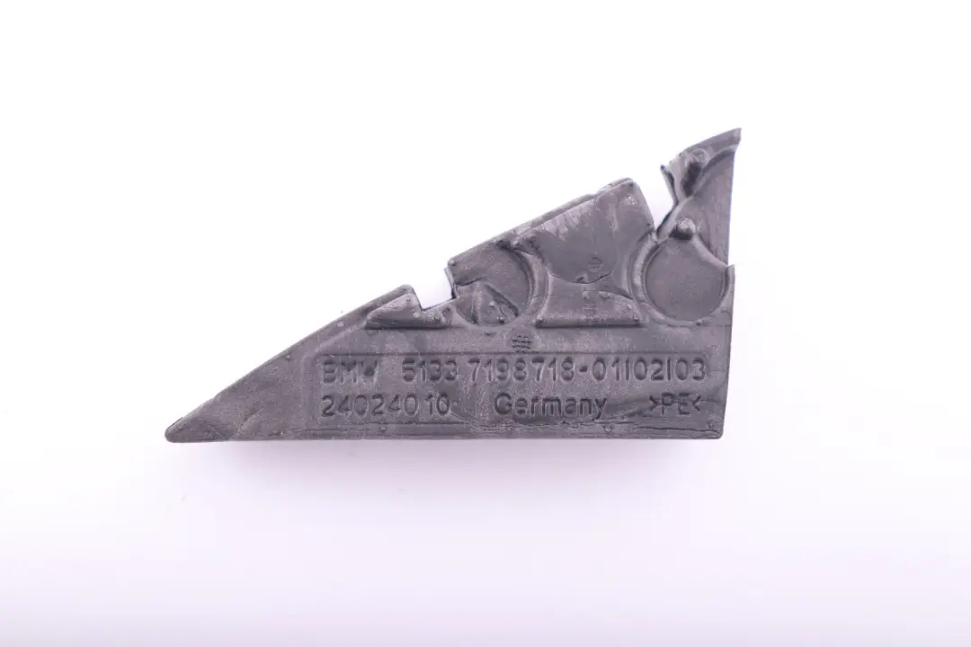 Sello interior derecho Espejo Triangulo Esquina Cubierta Trim para BMW E92 con número de pieza 7198718 BMW E92 Sello interior derecho Espejo Triangulo Esquina Cubierta Trim - SKU 7198718 - Número de pieza 7198718